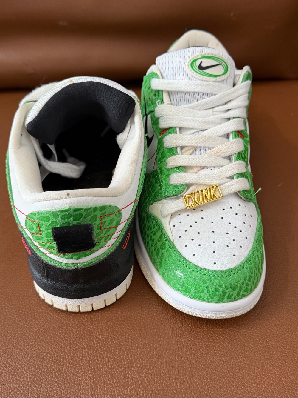 Nike Dunk Disrupt 2 Low Green Snakeskin Leather Sneakers DV1491-101 SZ 8 - Picture 5 of 5